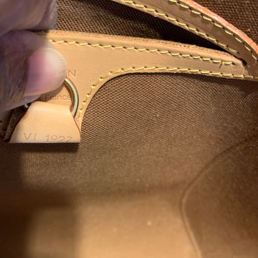 Louis Vuitton Monogram Brown Shoulder Bag - Picture 5 of 8
